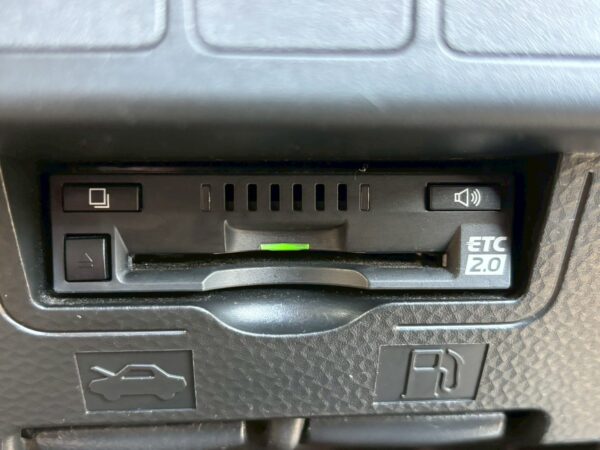 ルーミー カスタムG