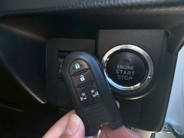 ルーミー　カスタムG-T