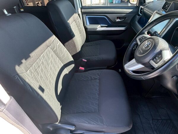 ルーミー　カスタムG-T