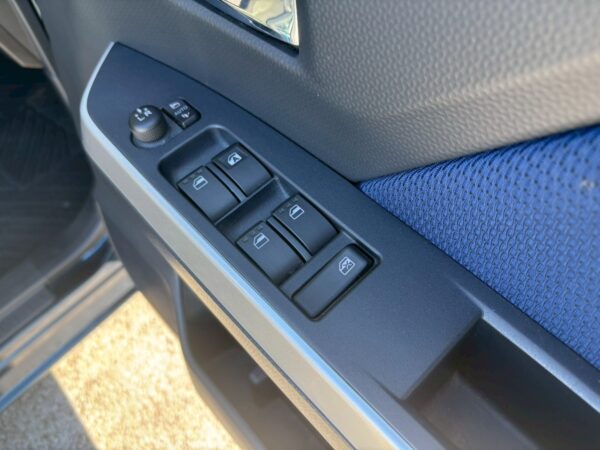 ルーミー　カスタムG