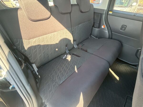 ルーミー　カスタムG