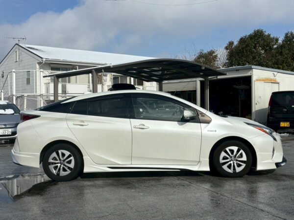 プリウス A 50前期 フルエアロ