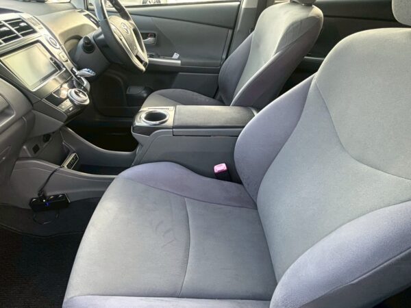 プリウスα Sツーリングセレクション