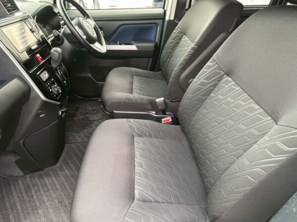 ルーミー カスタムG-T