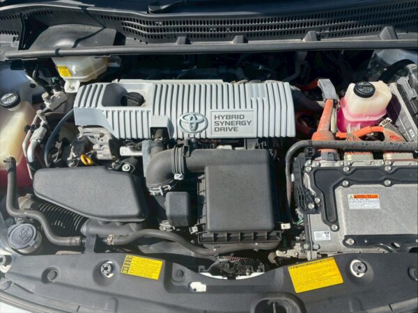 プリウス G LEDエディション