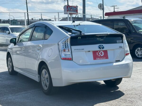 プリウス G LEDエディション