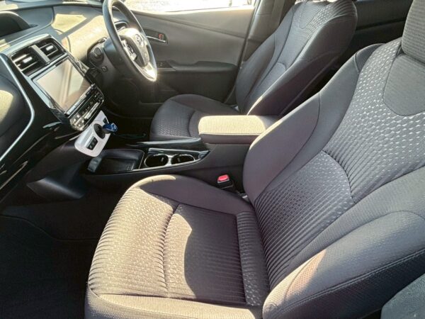 プリウス A フルエアロ