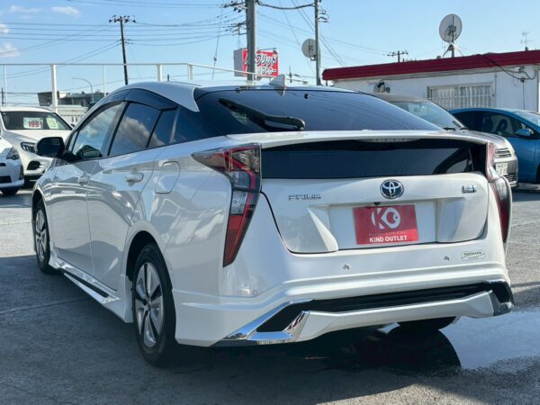 プリウス A フルエアロ