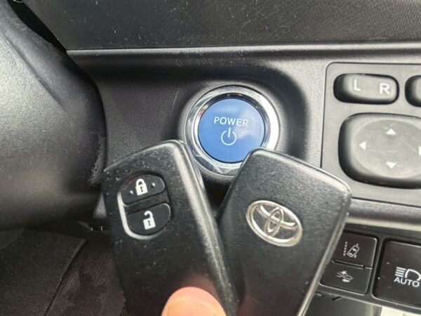 アクア Sスタイルブラック