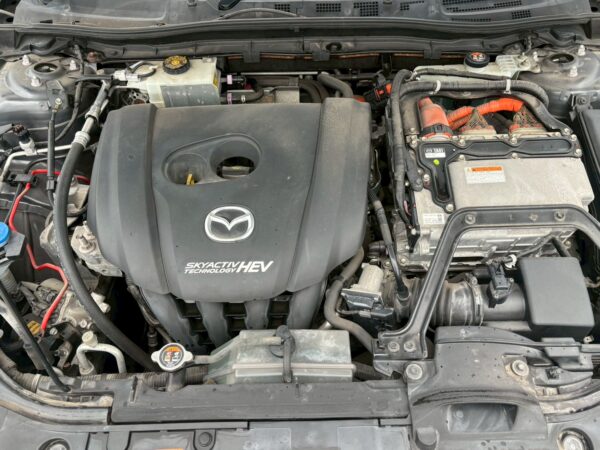 アクセラ ハイブリッドS