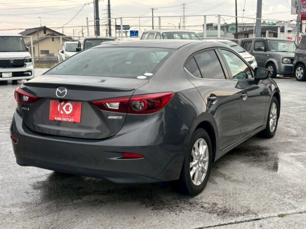 アクセラ ハイブリッドS