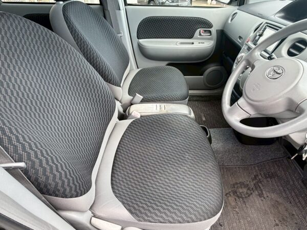 シエンタ Xリミテッド