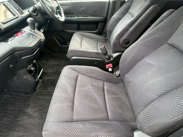 ステップワゴン SPADA Z HDDナビエディション