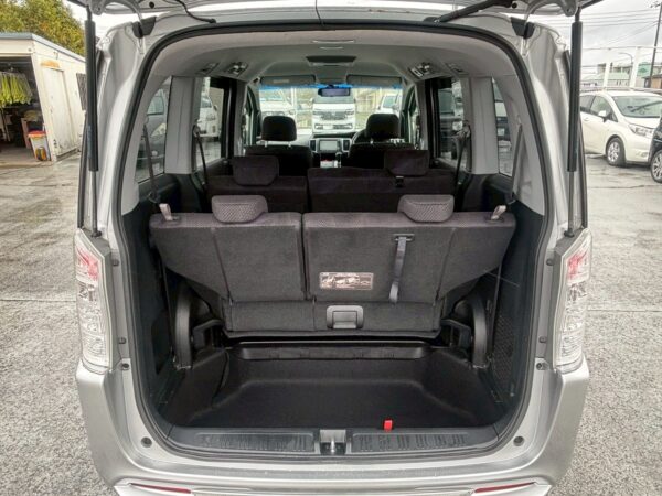 ステップワゴン SPADA Z HDDナビエディション