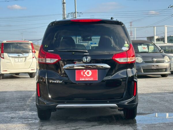 フリード　クロスター ホンダセンシング