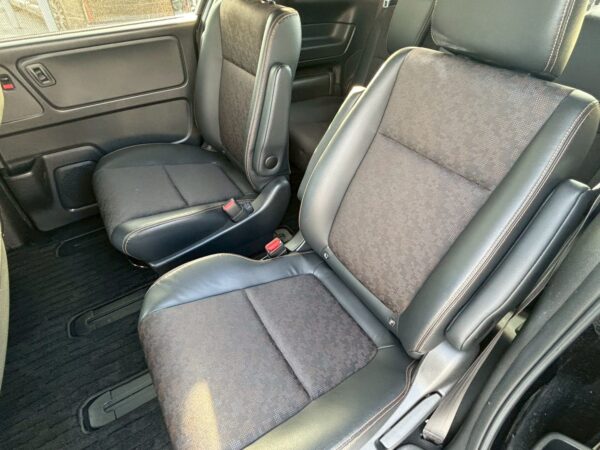 フリード　クロスター ホンダセンシング