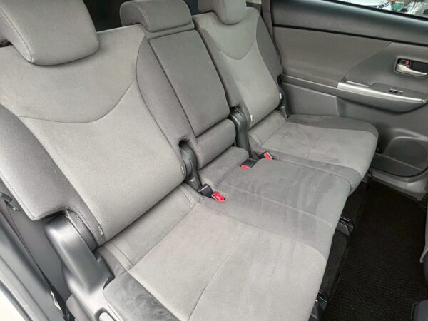 プリウスα Sツーリングセレクション