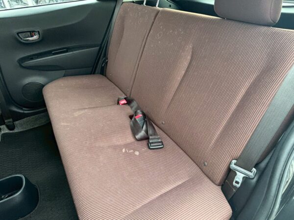 ヴィッツ　ジュエラ