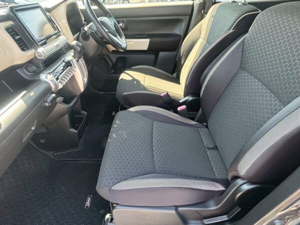 クロスビー ハイブリッドMZ