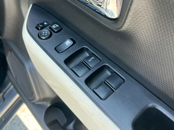 クロスビー ハイブリッドMZ