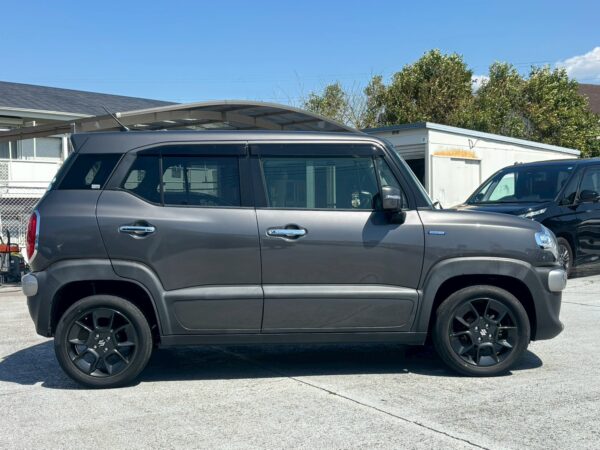 クロスビー ハイブリッドMZ