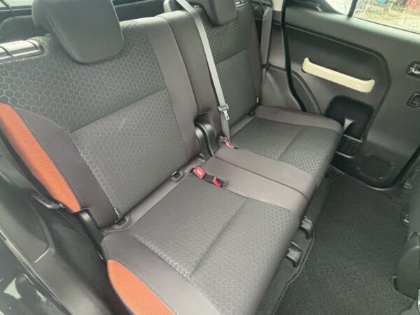 クロスビー　ハイブリッドMZ