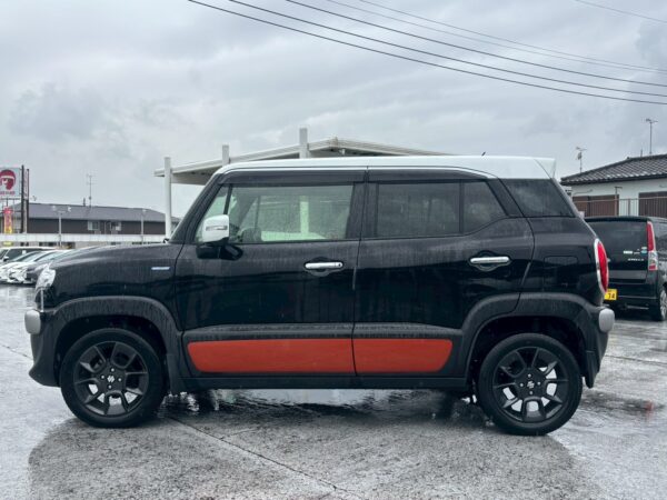 クロスビー　ハイブリッドMZ