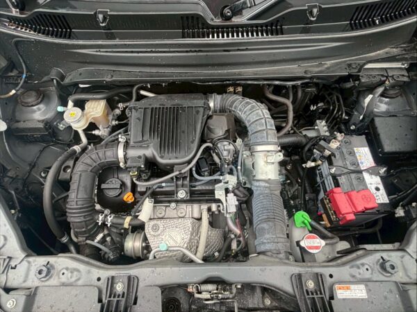 クロスビー　ハイブリッドMZ