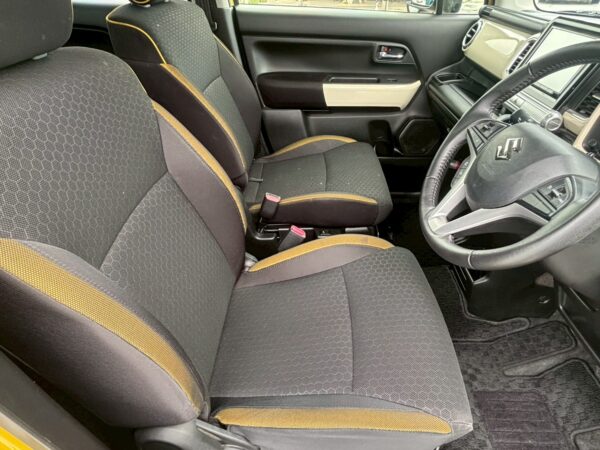 クロスビー ハイブリッドMZ