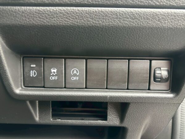 クロスビー　ハイブリッドMX