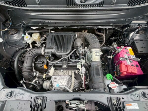 クロスビー　ハイブリッドMX