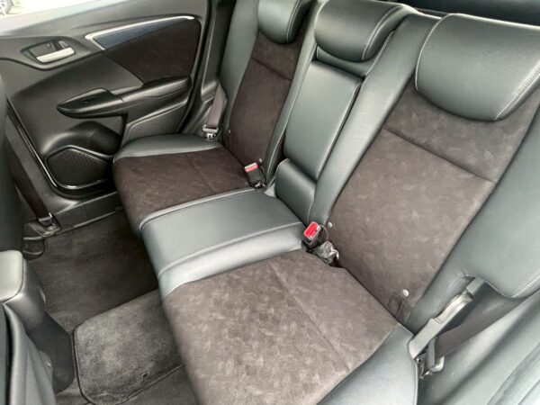 シャトル ハイブリッドX