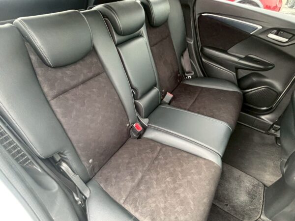 シャトル ハイブリッドX