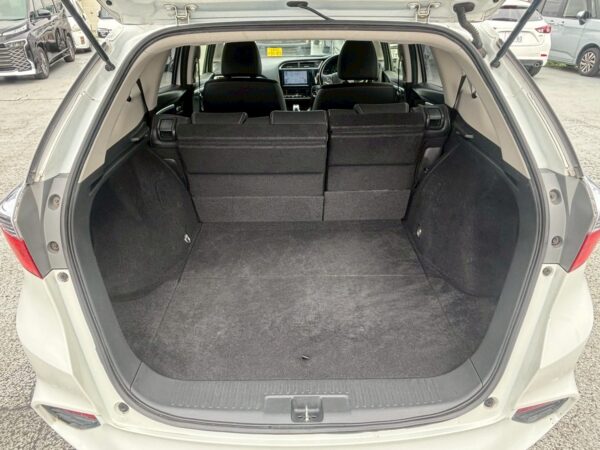 シャトル ハイブリッドX