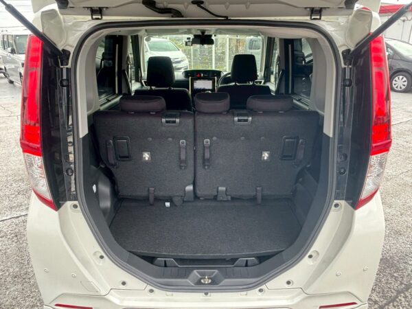 ルーミー カスタムG