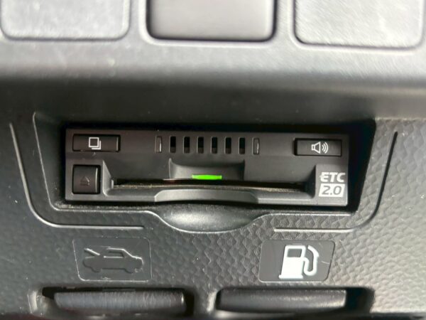 ルーミー カスタムG