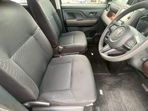 ルーミー　ＸＳ