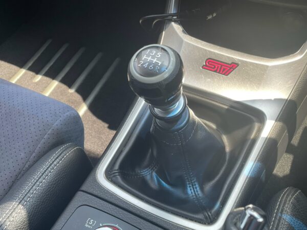 インプレッサ WRX STI