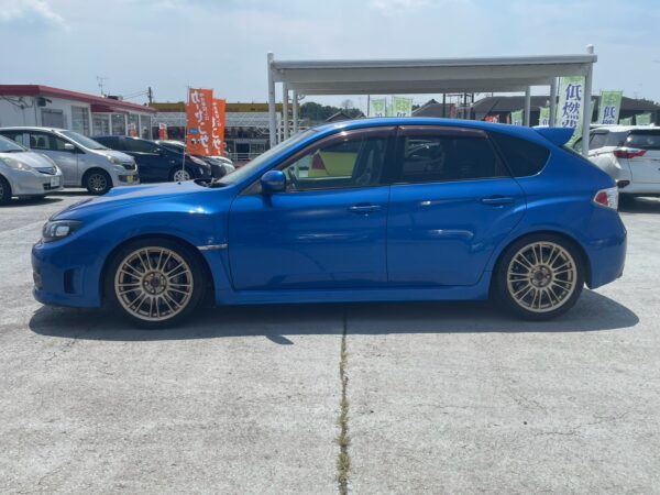 インプレッサ WRX STI