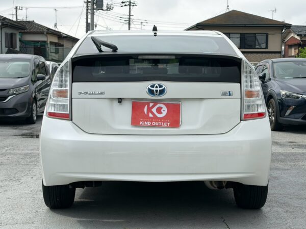 プリウス S LEDエディション